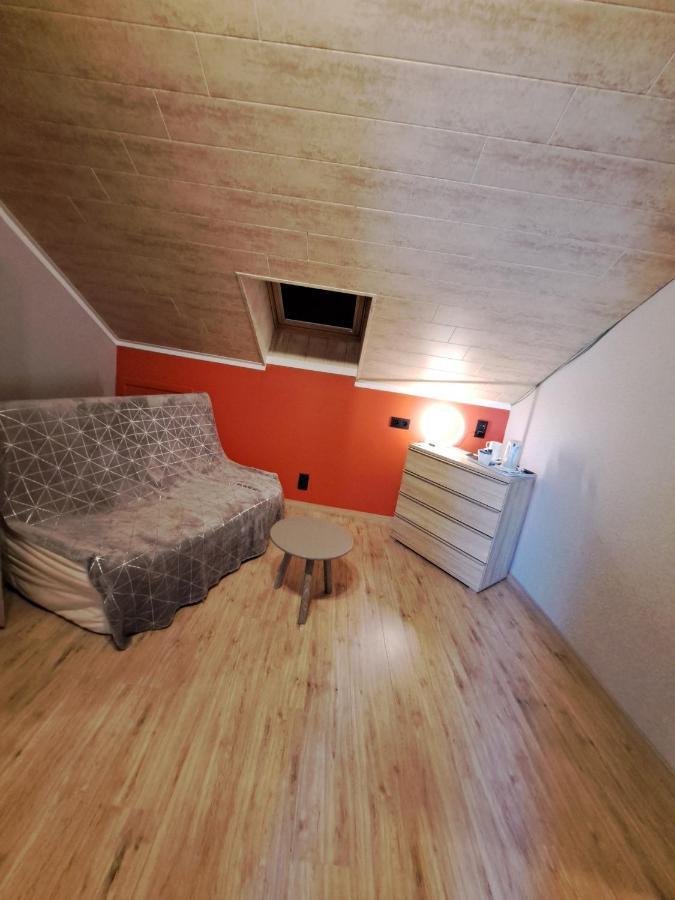 Halleux  Chanteloup, Maison D'Hotes - Halleux المظهر الخارجي الصورة